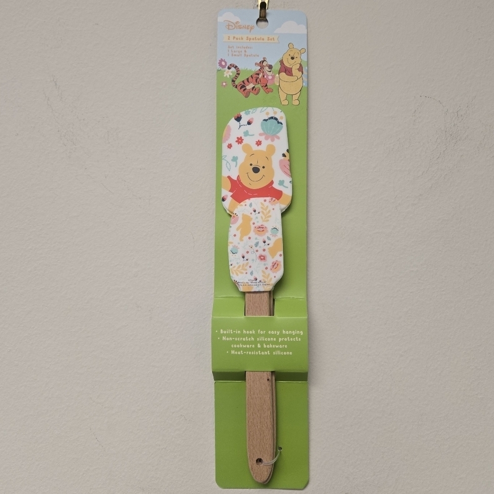 Disney Winnie the Pooh Floral 2 pack Spatula Set